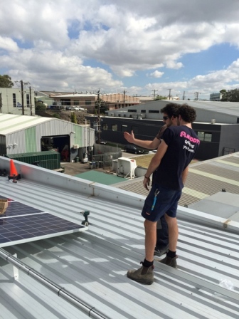 Buy solar panels Melbourne VIC